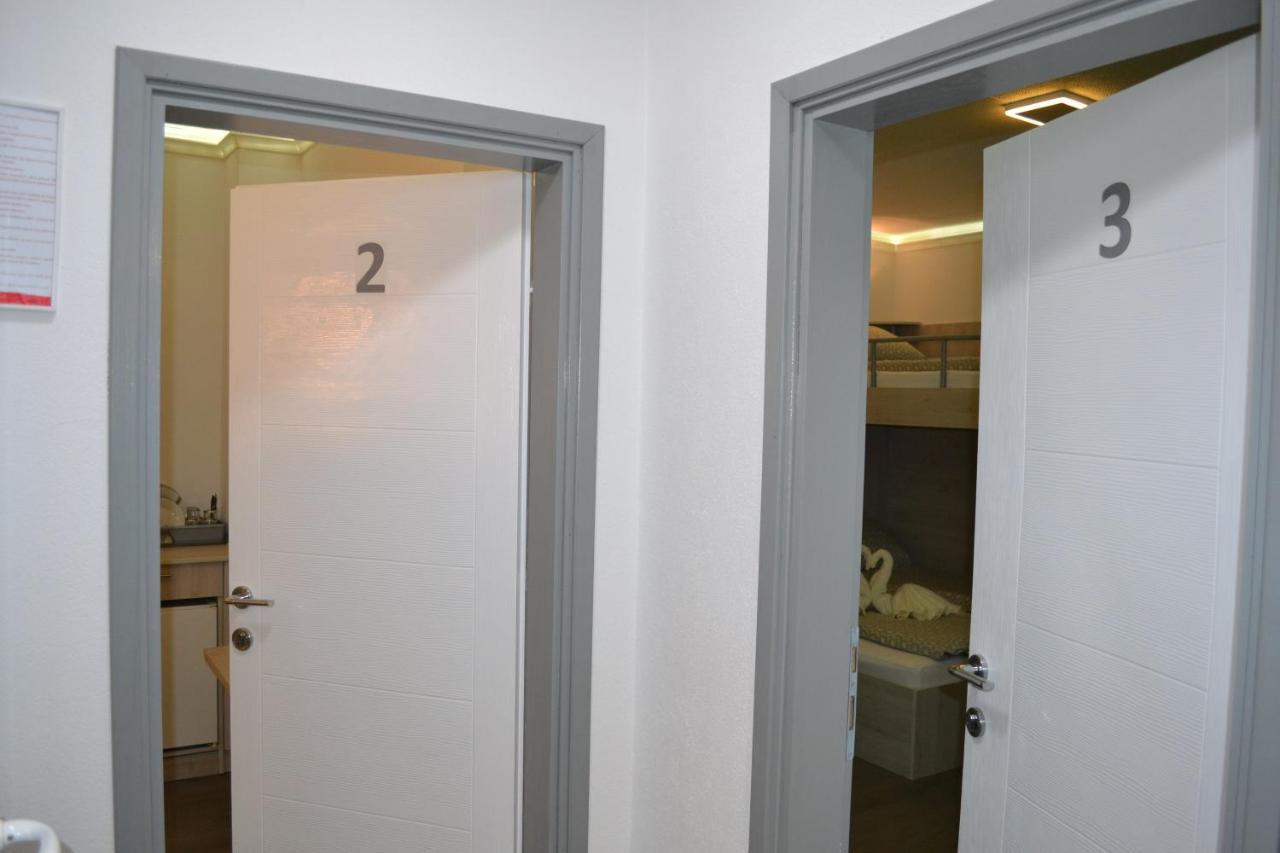 Apartments Pandora ヤゴディナ エクステリア 写真