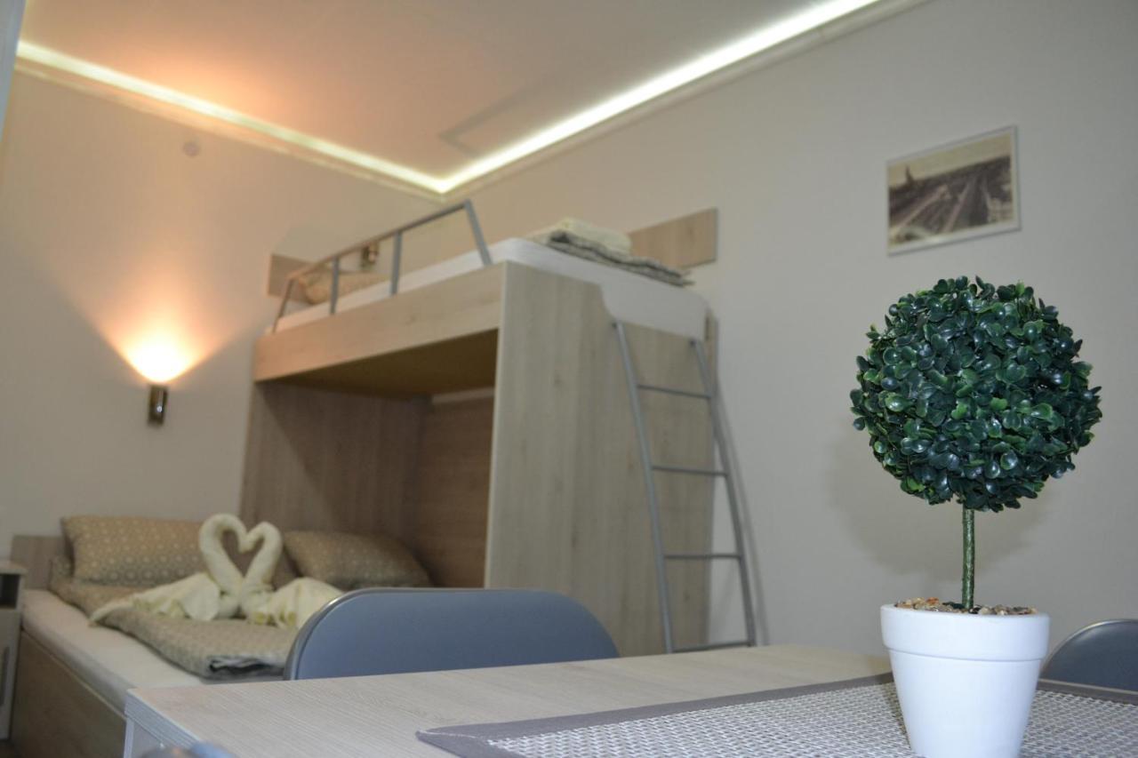 Apartments Pandora ヤゴディナ エクステリア 写真